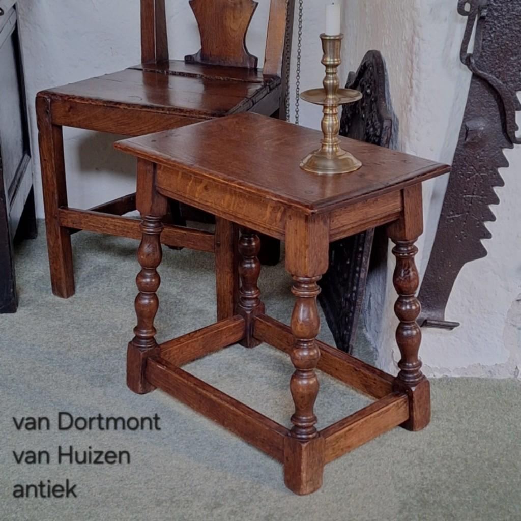 Joint stool 2e helft 18e eeuw., Ophalen of Verzenden