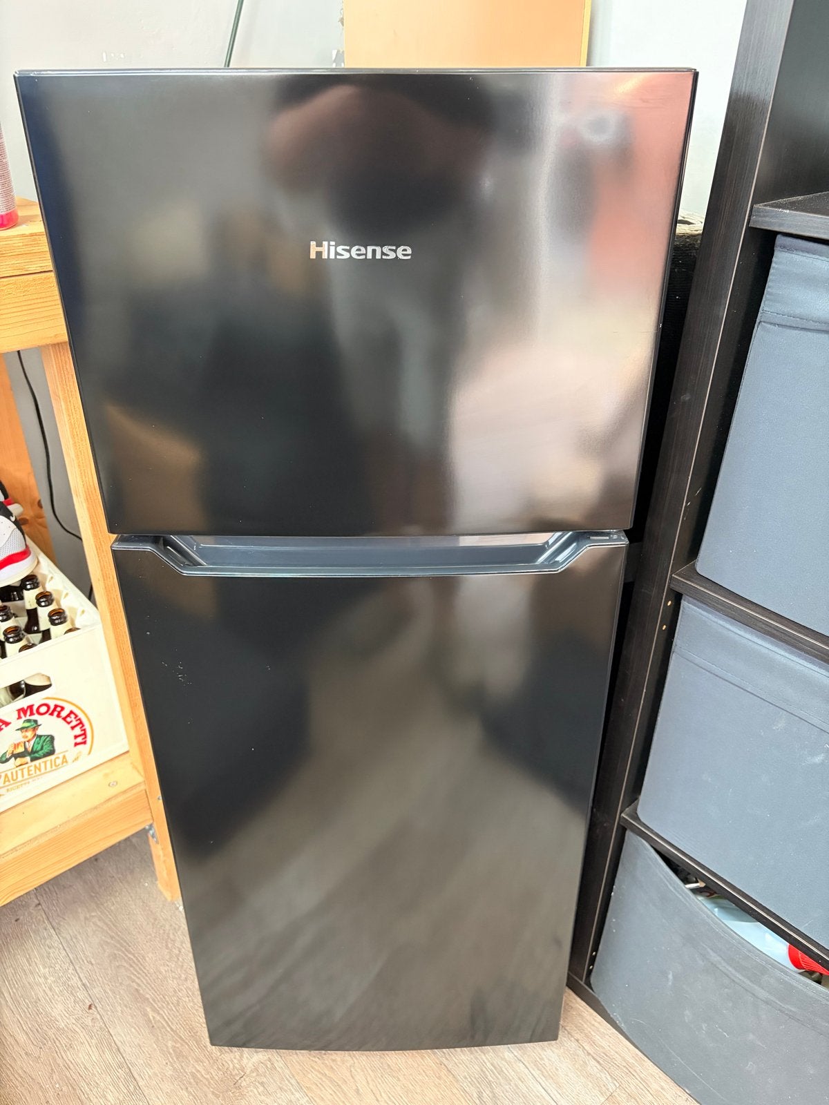 Hisense koelkast met vriesvak - Zwart 120cm hoog, 100 tot 150 liter, Zo goed als nieuw, 45 tot 60 cm, Met vriesvak