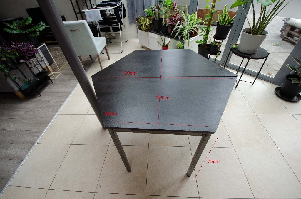 Zeshoekige tafel - Zwart blad, metalen poten, Ophalen, Gebruikt, Overige materialen, Modern industrieel