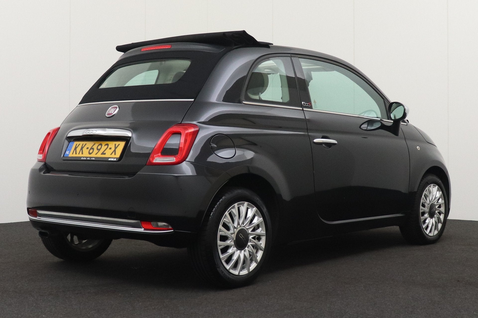 Fiat 500C 0.9 81 PK TwinAir Turbo Lounge Facelift Climate 15, Auto's, Fiat, Dealer onderhouden, Gebruikt, Cabriolet, Leder en Stof