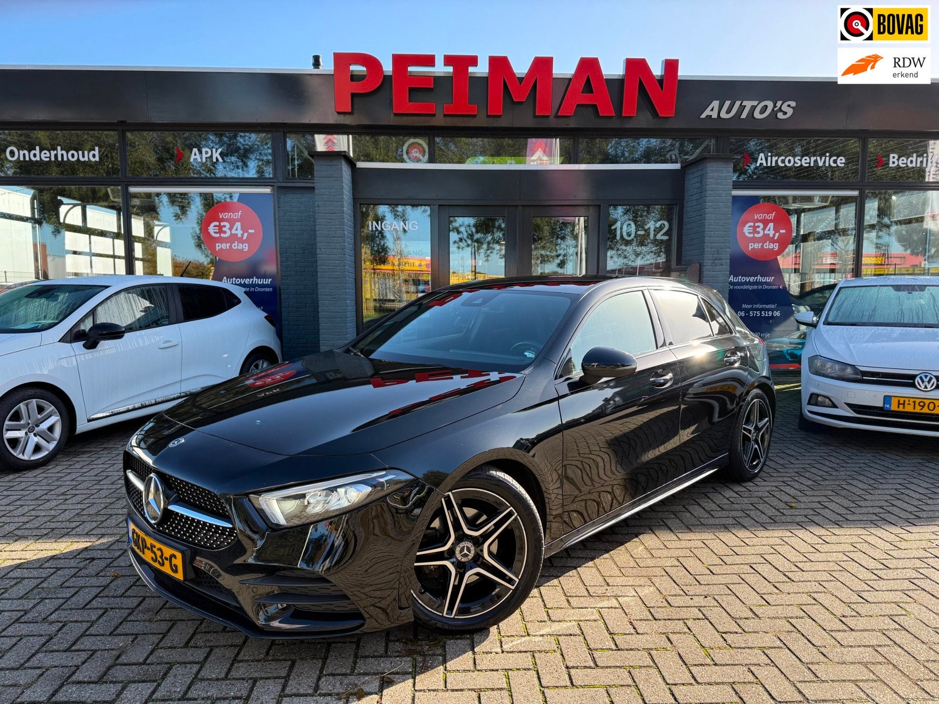Mercedes-Benz A-klasse 200 AMG-Line | Sfeerverlichting | Nav, Auto's, Dealer onderhouden, Gebruikt, Zwart, Parkeerassistent