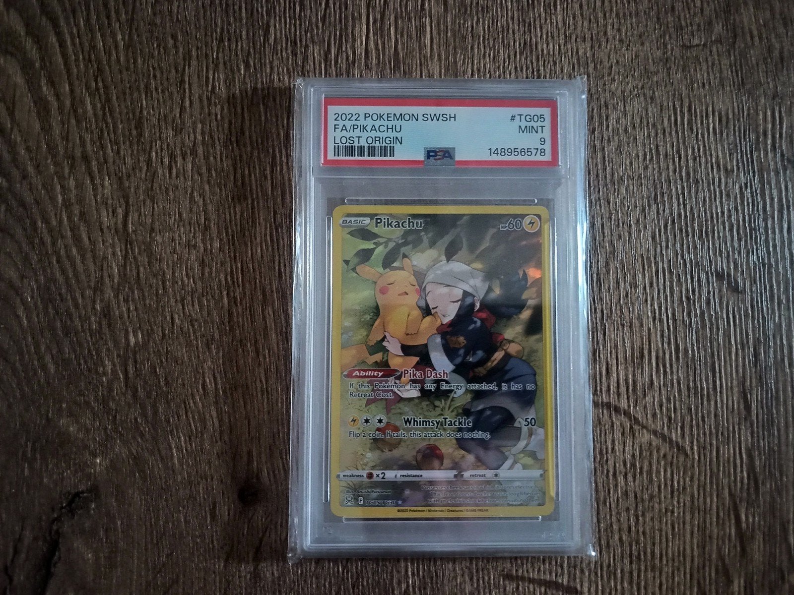 Pokemon Pikachu Lost Origin Psa 9, Ophalen of Verzenden, Nieuw, Losse kaart, Foil