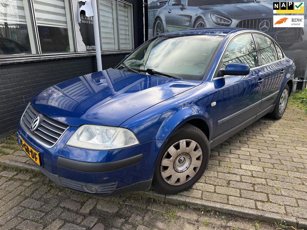 Volkswagen Passat 2.0 Comfortline AUTOMAAT AIRCO schade, Auto's, Volkswagen, Stof, Gebruikt, Beige, 4 cilinders