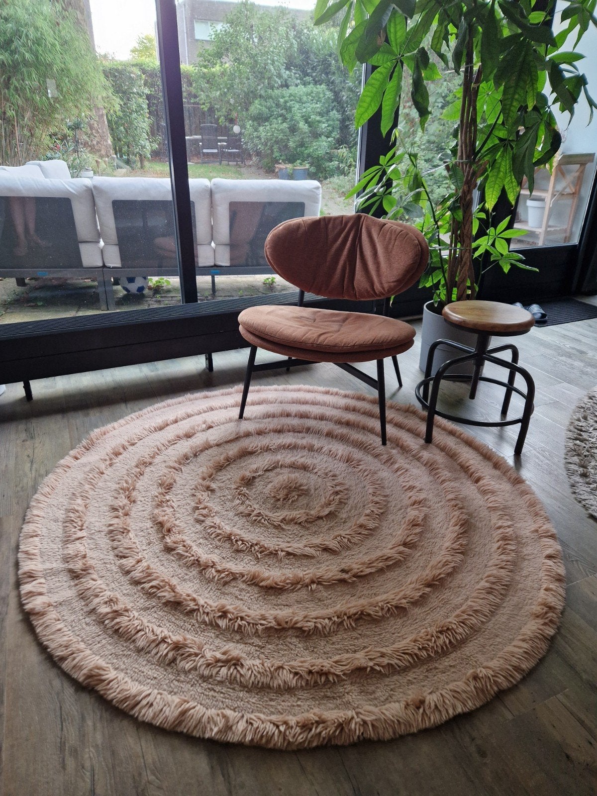 HK Living vloerkleed roze rond 150cm, Huis en Inrichting, Stoffering | Tapijten en Kleden, Ophalen, Zo goed als nieuw, Roze, Rond