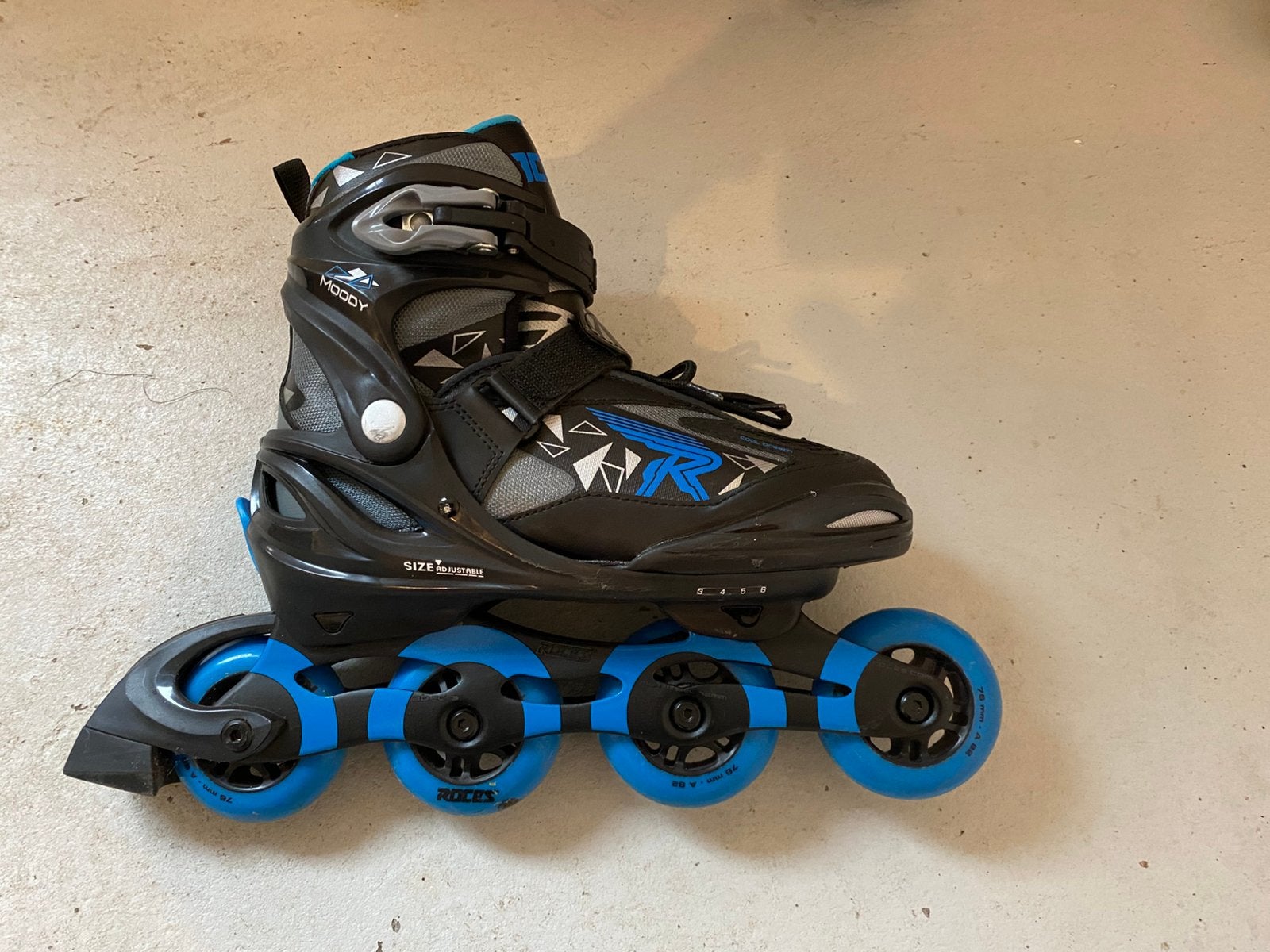 Roces moody skeelers inline skate maat 36-40 blauw zwart, Sport en Fitness, Skeelers, Ophalen, Zo goed als nieuw, Inline skates 4 wielen