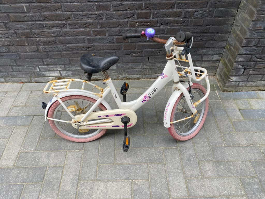 Gratis, Ophalen, Gebruikt, Minder dan 16 inch