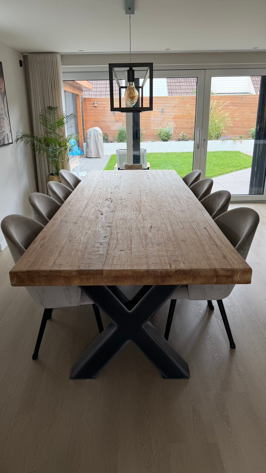 Grote eettafel met X-poten - robuust en stijlvol, Huis en Inrichting, Ophalen, 100 tot 150 cm, Teakhout, 200 cm of meer