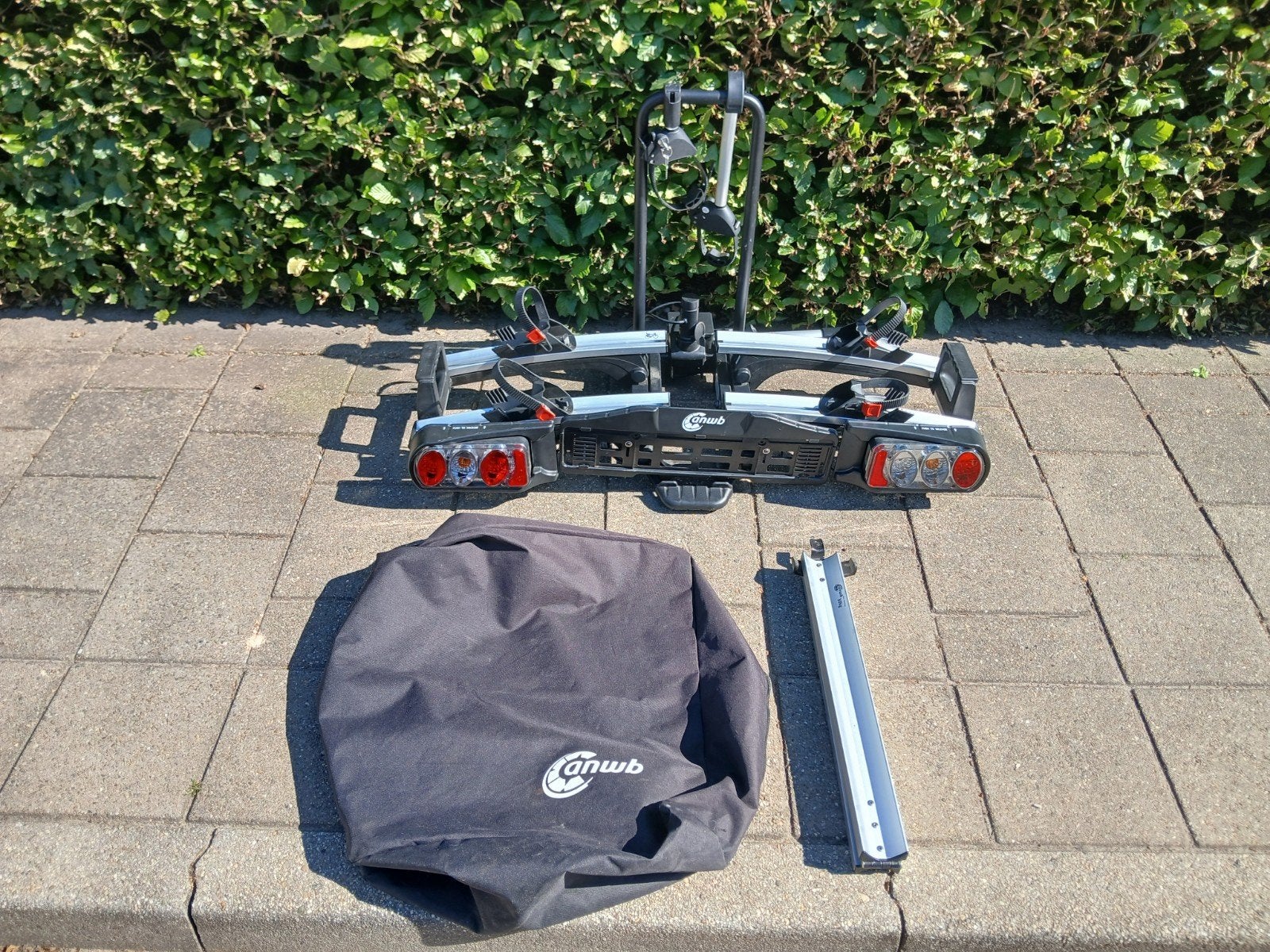ANWB Fietsendrager voor 2 elektrische fietsen + tas en goot., Ophalen, Elektrische fiets, Zo goed als nieuw, 2 fietsen