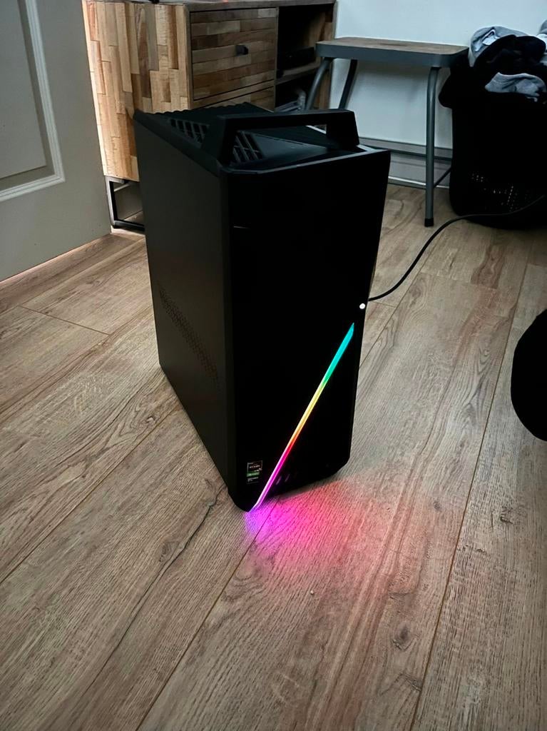 Zeer goede gaming PC AMD Ryzen 5 2TB, Ophalen, AMD Ryzen 5, Zo goed als nieuw, 2 TB