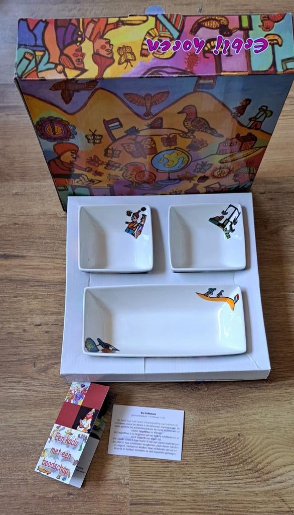 Ria Pelkmans schaaltjes set - Nieuw Kado met 'n boodschap, Info@erbikoen.nl, Keramiek, Ophalen of Verzenden, Schaal of Schalen