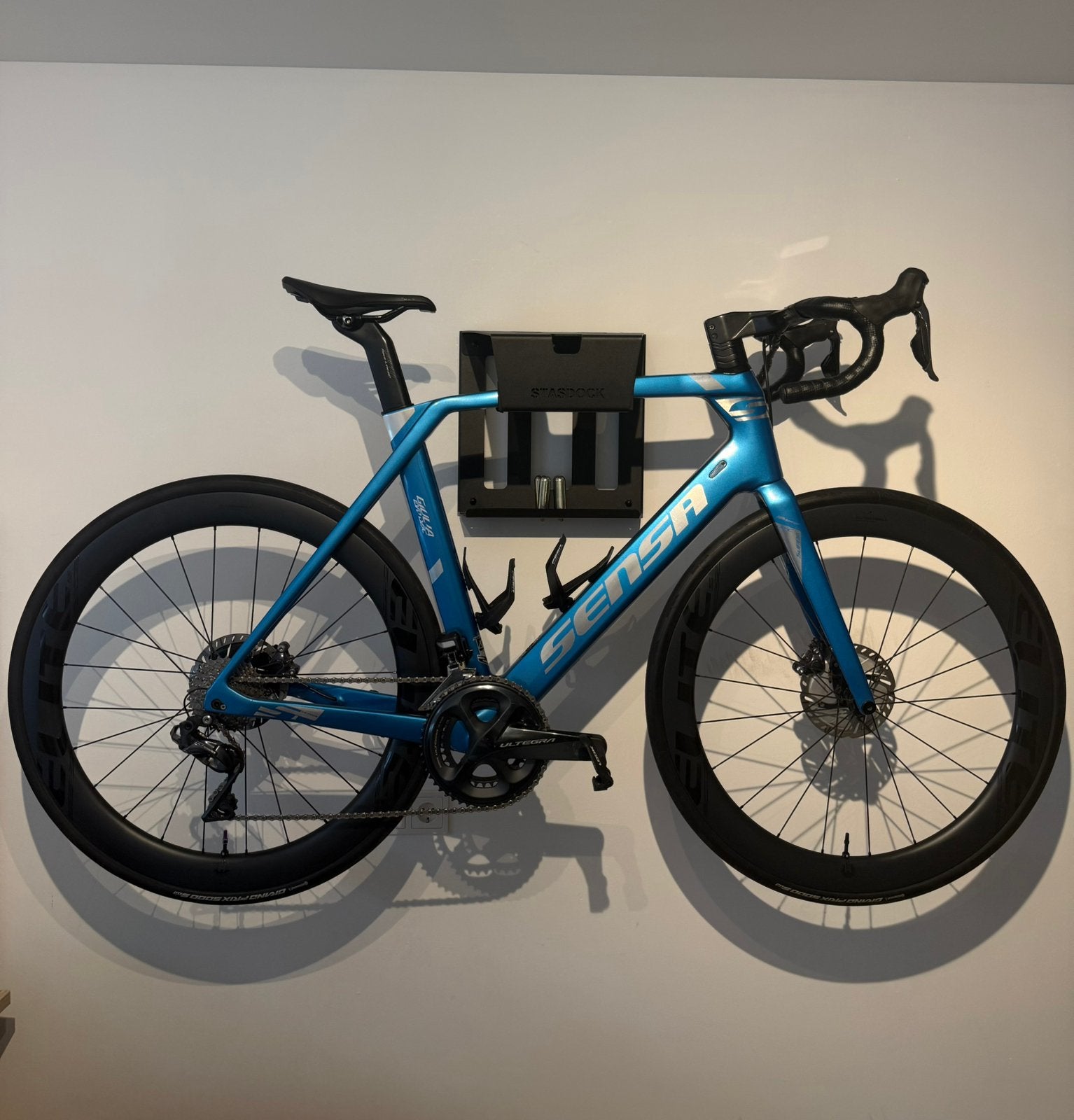 Sensa Giulia EVO Disc Ultegra di2 (Volledig Carbon), 55 tot 59 cm, Ophalen, Zo goed als nieuw, Overige merken