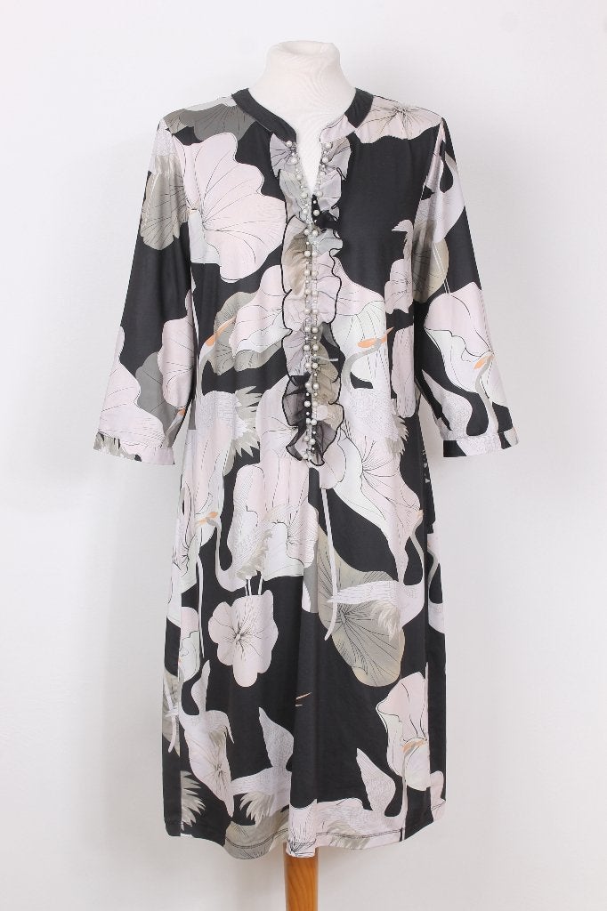 Gebloemde jurk van K-DESIGN maat 42 (XL), K-design, Zwart, Maat 42/44 (L), Ophalen of Verzenden