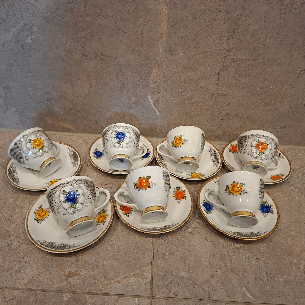 Set van 7 kop en schotels van Tirschenreuth Bavaria, Ophalen of Verzenden, Zo goed als nieuw, Porselein, Kop en/of schotel