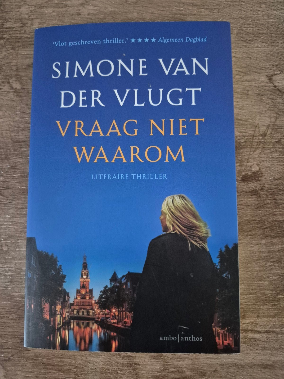 Simone van der Vlugt - Vraag niet waarom, Ophalen of Verzenden, Zo goed als nieuw, Simone van der Vlugt