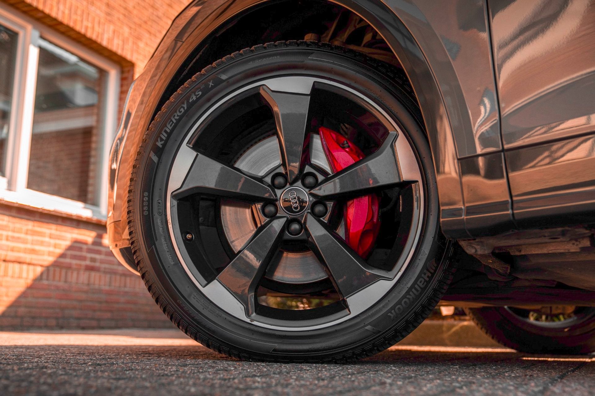 Audi SQ5 3.0 TFSI Quattro Quantum Grey Panoramadak RS-Zetels, Automaat, Gebruikt, Zwart, 2995 cc
