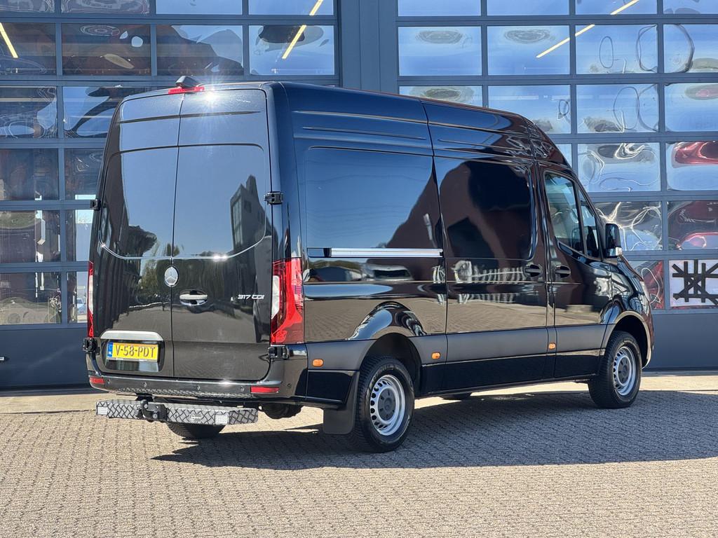 Mercedes-Benz Sprinter 317 L2H2 | 3,5t Trekhaak | LED | Navi, Automaat, Gebruikt, 4 cilinders, Zwart