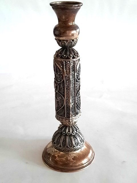 Prachtige filigraan zilveren Shabbat kaarsenkandelaar (5060), Ophalen, Zilver