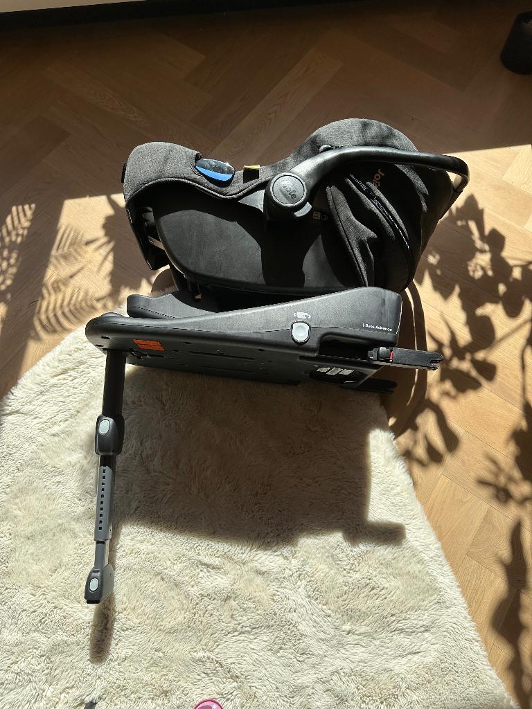 Joie babystoel auto met isofix, Kinderen en Baby's, Autostoeltjes, Gebruikt, 15 t/m 36 kg, Isofix, Ophalen