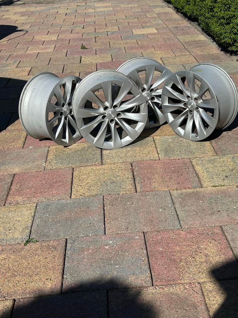 Originele Tesla Model X 20 inch velgen., Auto-onderdelen, Banden en Velgen, Ophalen, Gebruikt, Velg(en), Overige maten