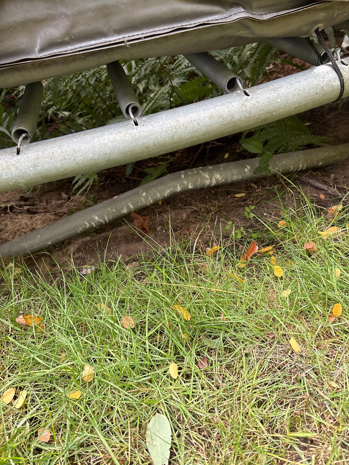 Grote ronde trampoline voor in de tuin 4,20 m doorsnee, Ophalen, Gebruikt