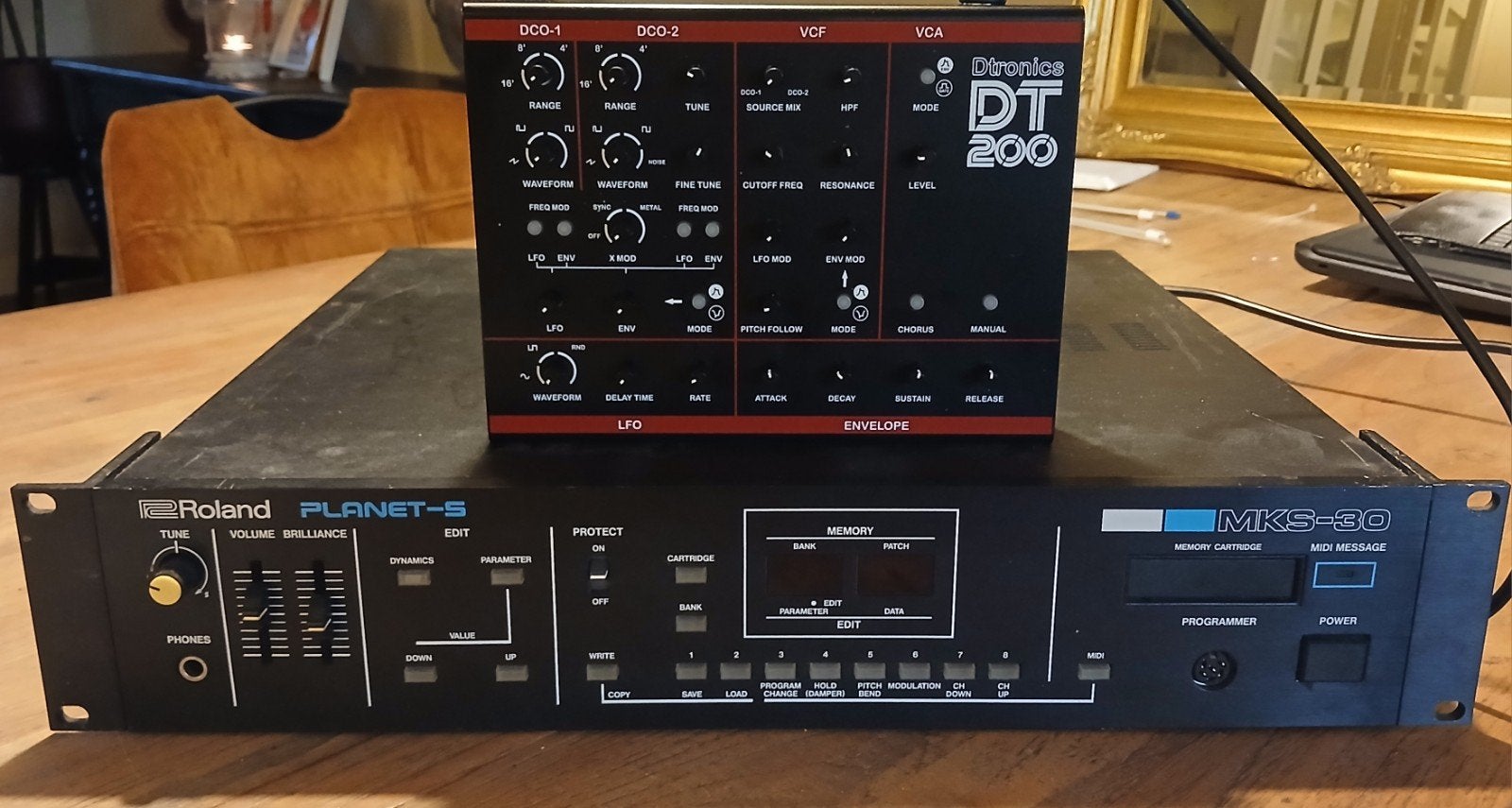 Roland MKS-30 Planet-S met DT200 Programmer, Gebruikt, Roland, Met midi-aansluiting, Overige aantallen