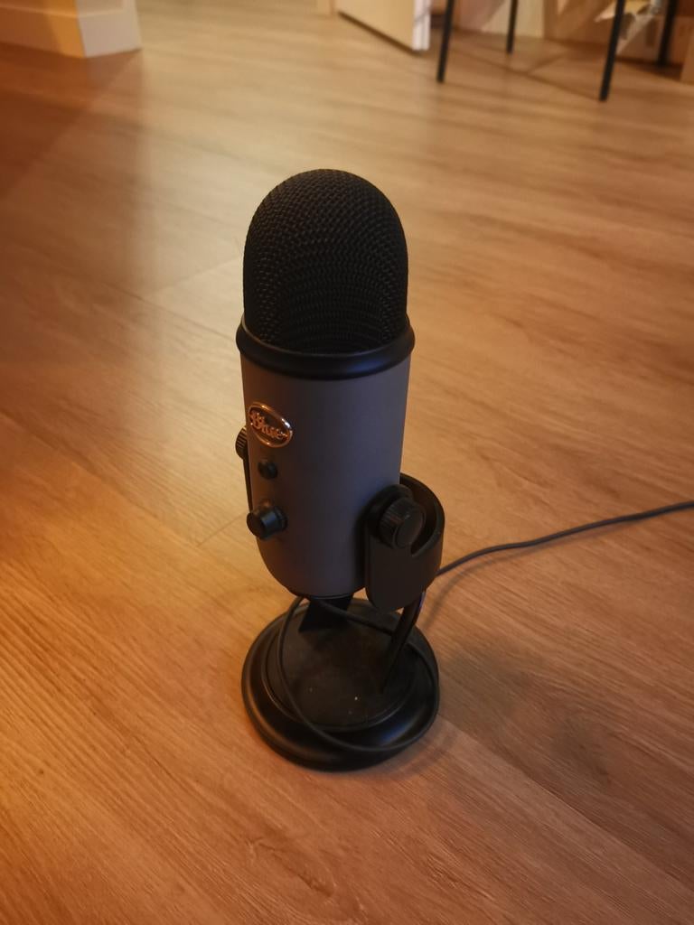 Blue Yeti USB Microfoon - Ideaal voor Streaming en Podcast, Muziek en Instrumenten, Microfoons, Ophalen, Zo goed als nieuw, Studiomicrofoon