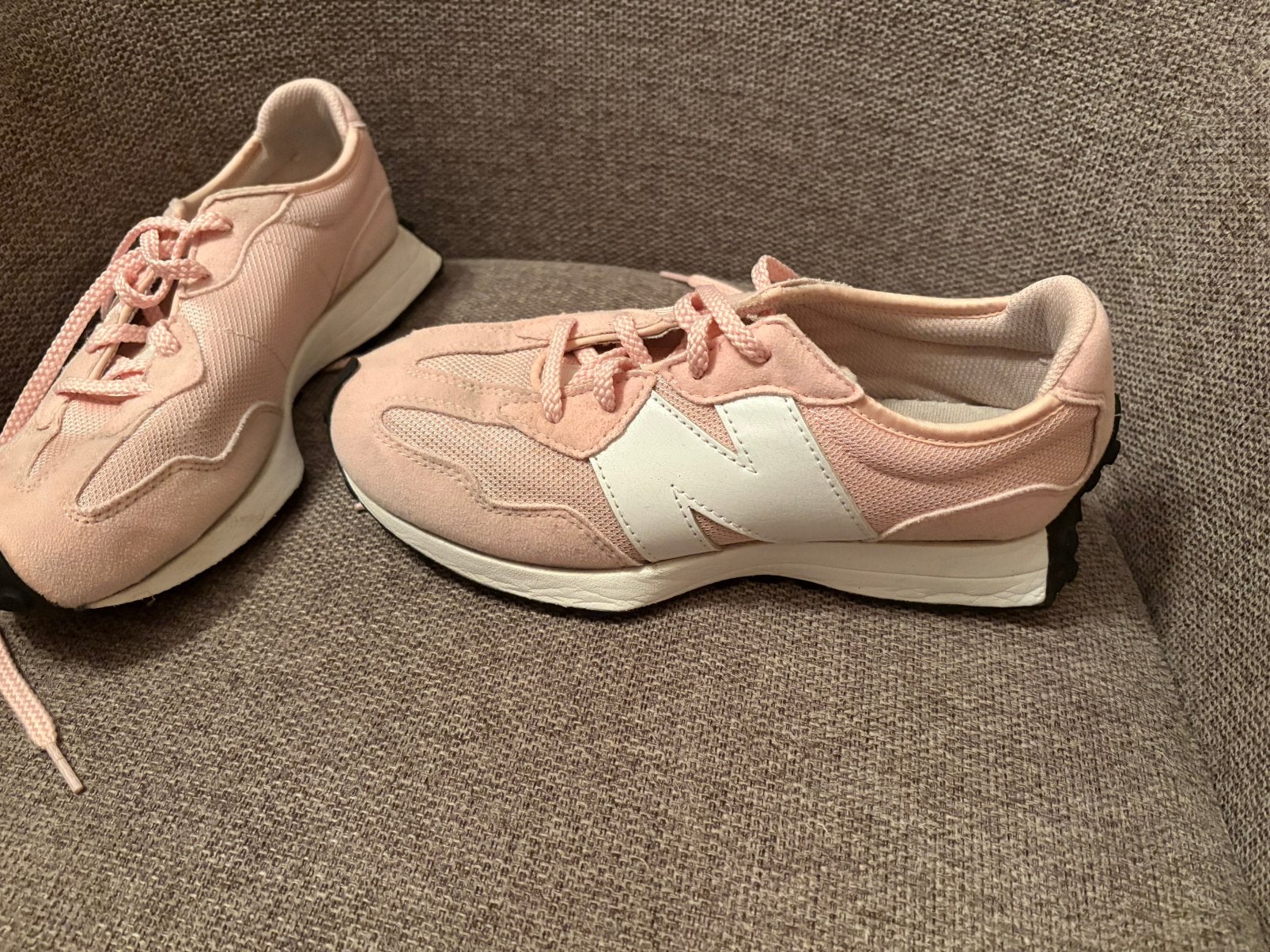 Roze schoenen new balance maat 37, Ophalen of Verzenden, Zo goed als nieuw, Meisje, Sportschoenen