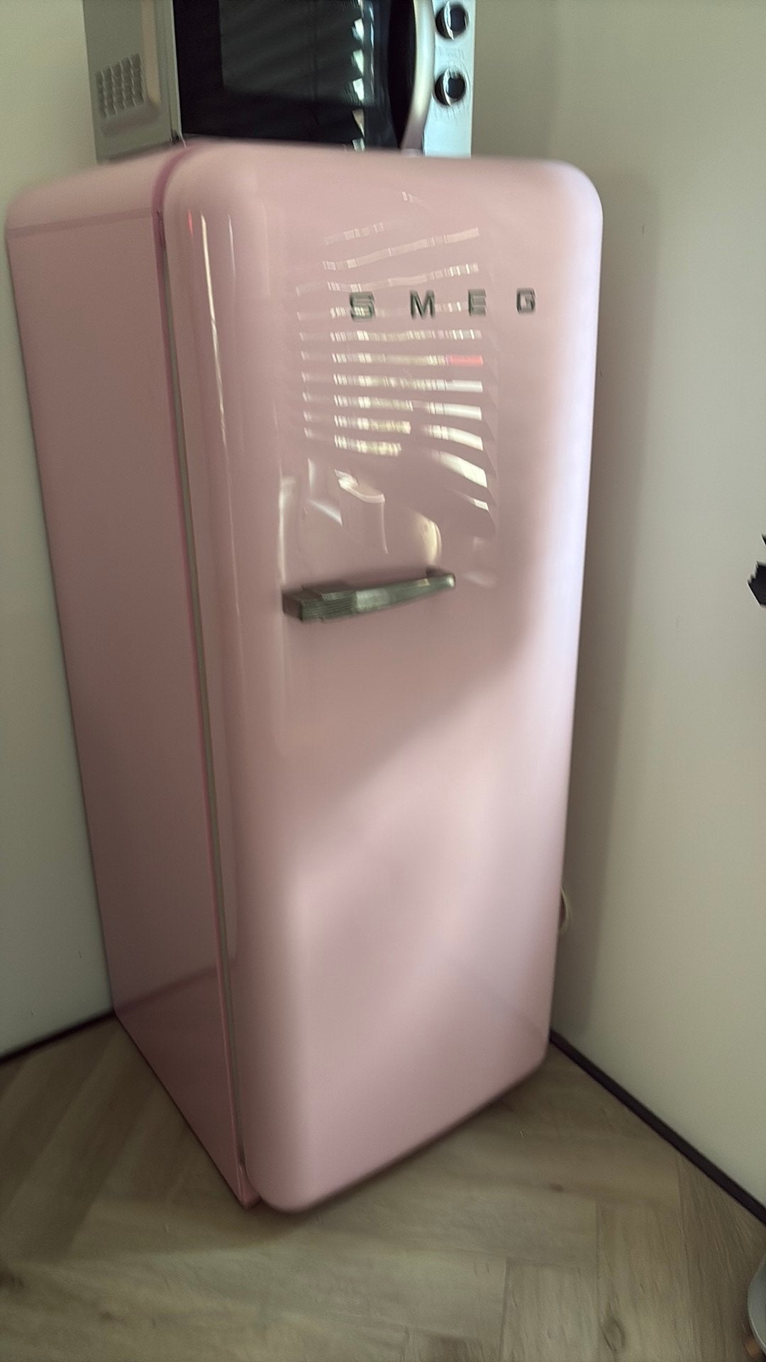 Smeg koelkast met vriesgedeelte, Ophalen, Zo goed als nieuw, Mobiele airco, 3 snelheden of meer