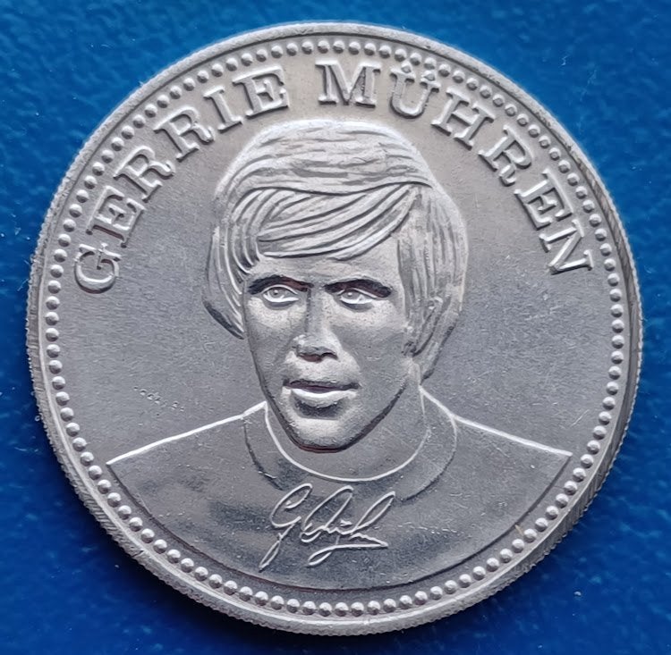 Penning - Gerrie Mühren Ajax - Shell 1970, Postzegels en Munten, Penningen en Medailles, Verzenden, Overige materialen