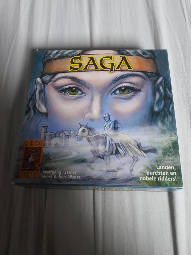 Saga, Ophalen of Verzenden, Gebruikt