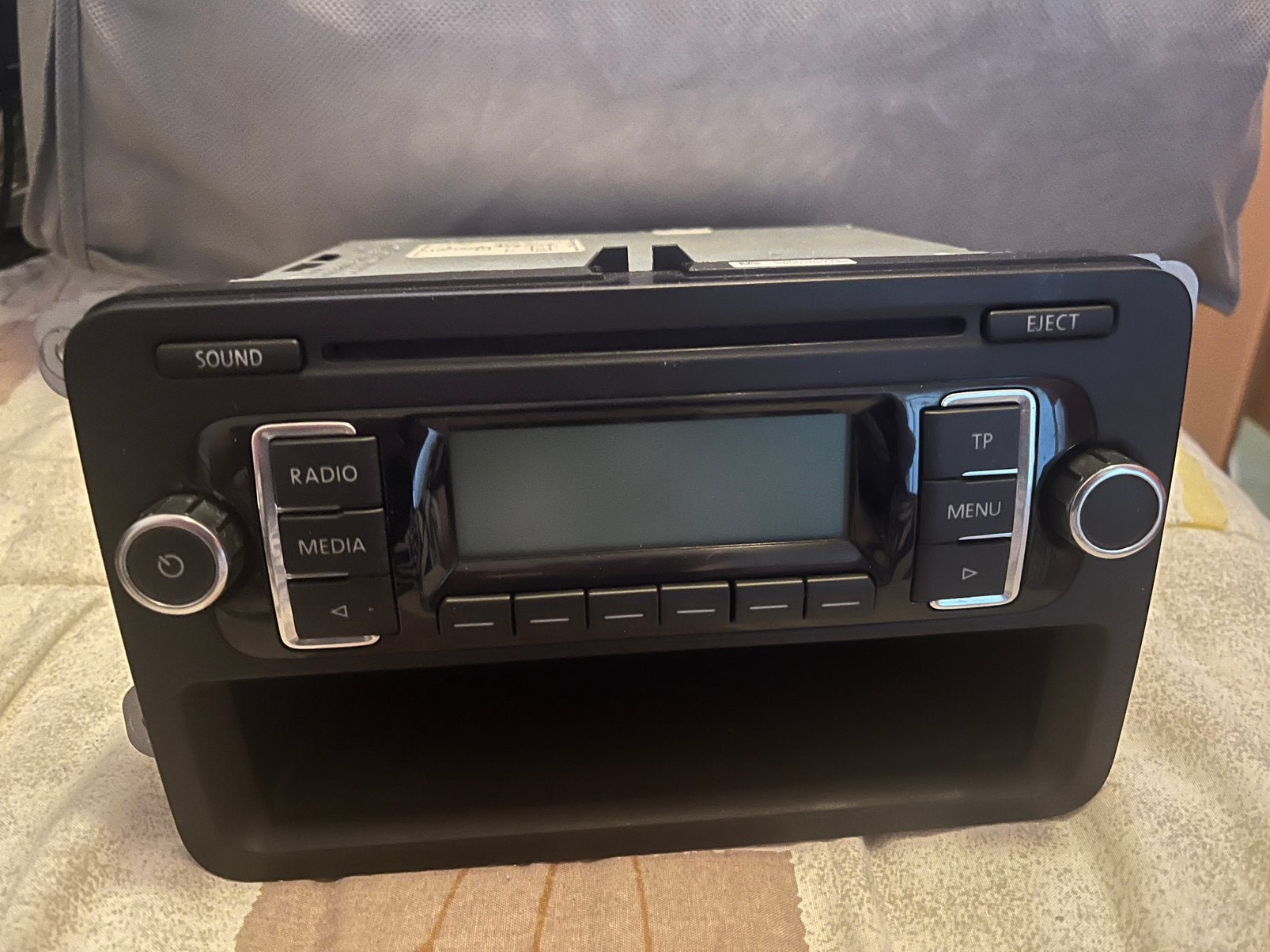 Volkswagen RCD210 autoradio met CD-speler, Ophalen of Verzenden, Gebruikt