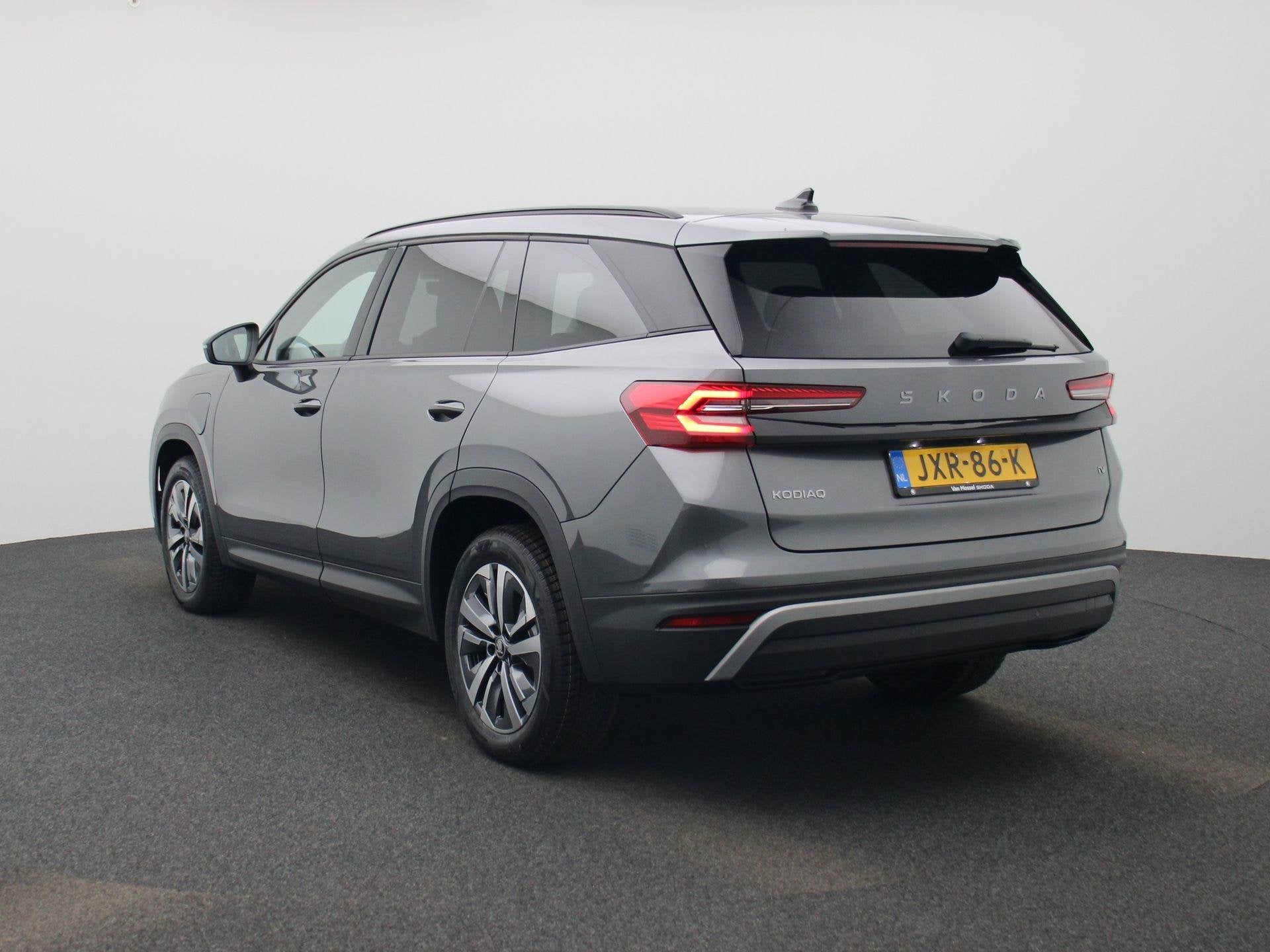 Skoda Kodiaq 1.5 TSI PHEV Sportline Business 204 PK | Automa, Auto's, 12 maanden, 4 cilinders, 26 kWh, Bedrijf