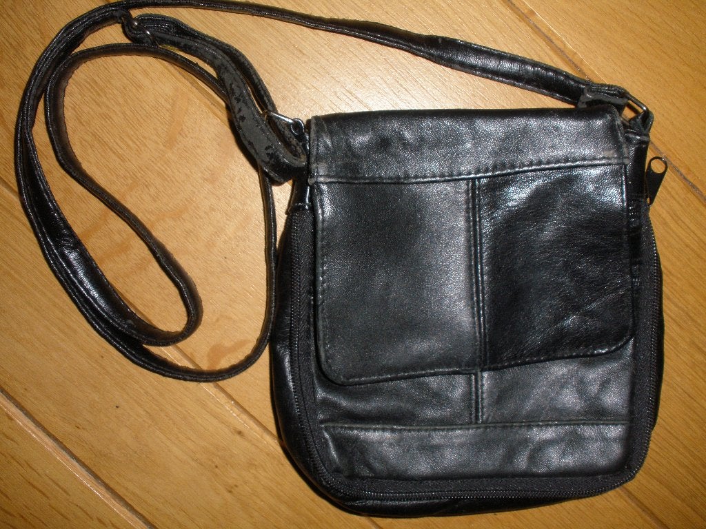 Schoudertas zwart met veel vakjes, Ophalen of Verzenden, Zo goed als nieuw, Zwart