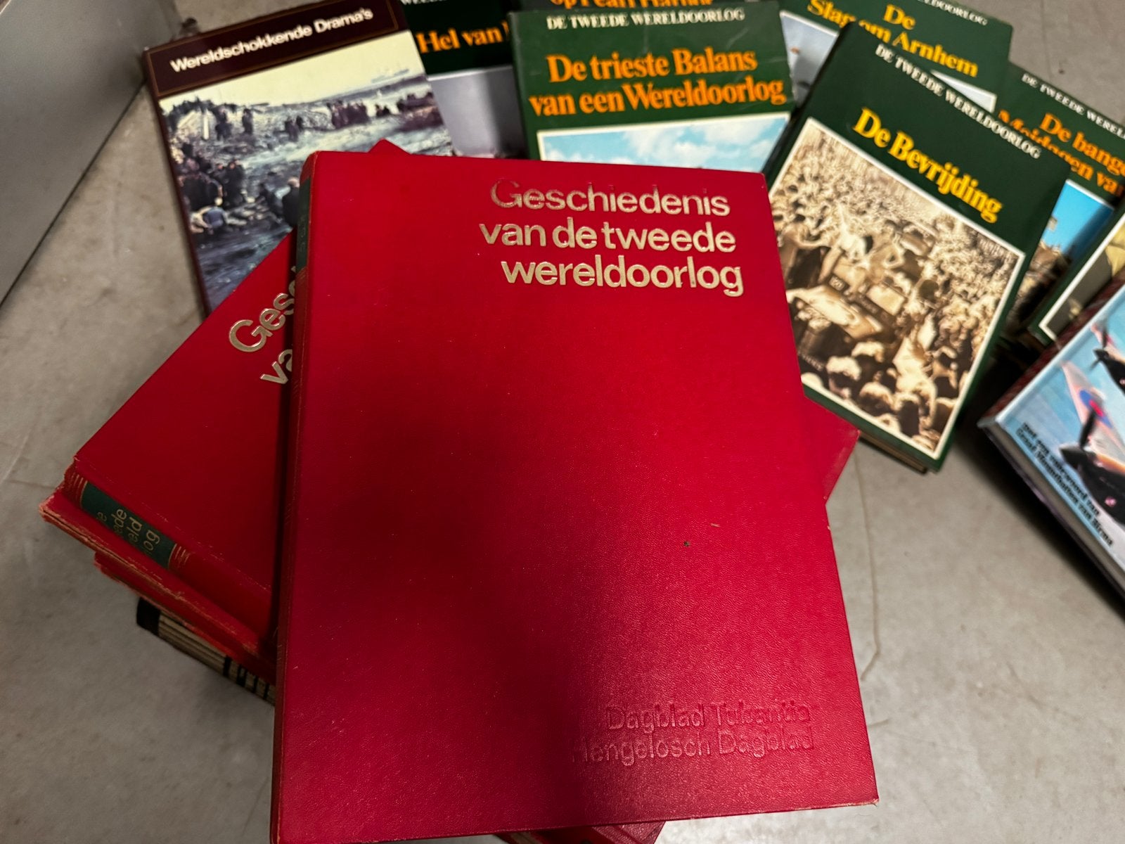 Geschiedenis van de Tweede Wereldoorlog boeken, Ophalen of Verzenden, Tweede Wereldoorlog, Gelezen, Algemeen