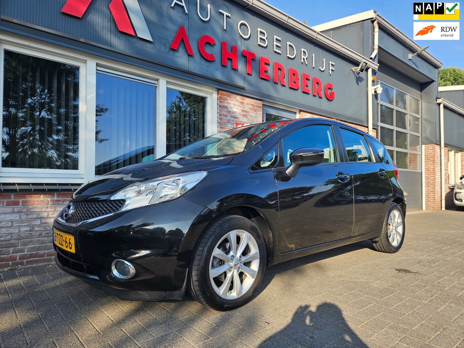 Nissan Note 1.2 DIG-S Connect Edition Automaat! Airco/Clima!, Auto's, Gebruikt, 1045 kg, 1198 cc, Bedrijf