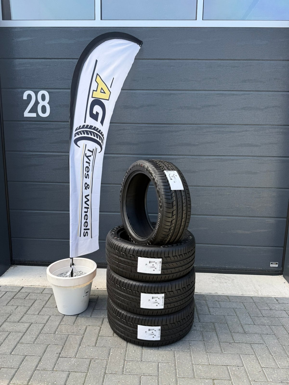 4x 235 45 R18 94V Continental Premiumcontact 6 235 45 18, 18 inch, Banden en Velgen, Nieuw, Ophalen of Verzenden