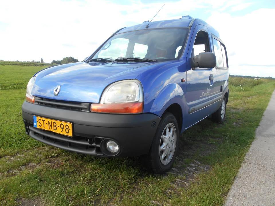 Leuke complete minicamper Renault Kangoo Camp Two 1998, Auto's, Overige Auto's, Voorwielaandrijving, Stof, Overige kleuren, Handgeschakeld