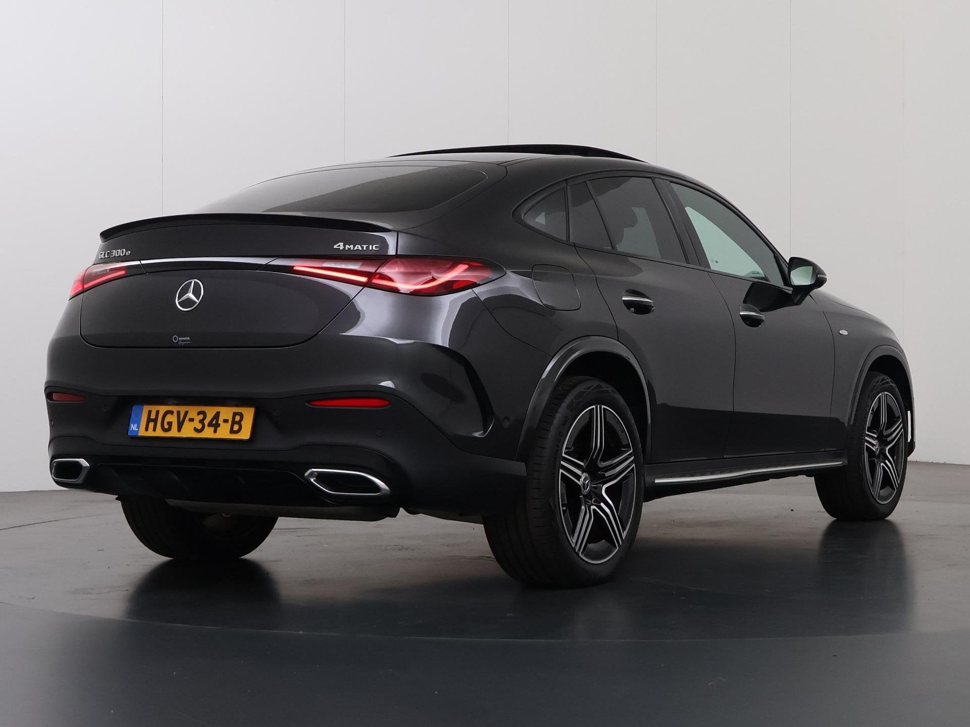 Mercedes-Benz GLC-klasse Coupé 300e 4MATIC Sport Edition |, Auto's, Automaat, Gebruikt, 4 cilinders, 2000 kg