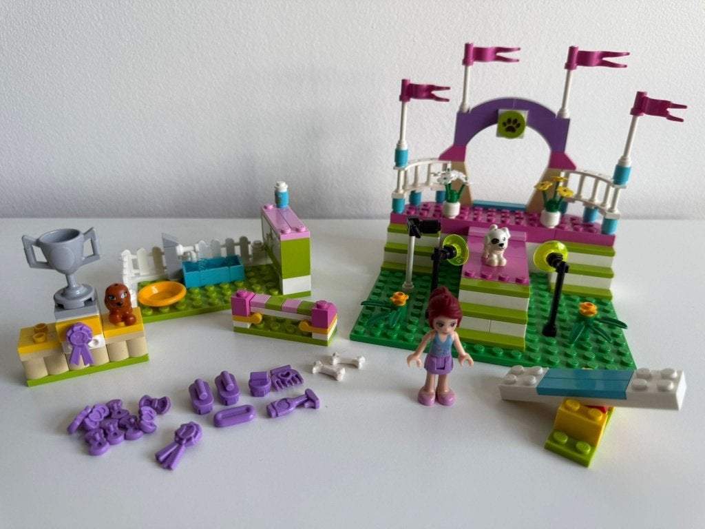 LEGO Friends 3942 – Heartlake Dog Show (2012), Gebruikt, Lego, Friends, Ophalen of Verzenden
