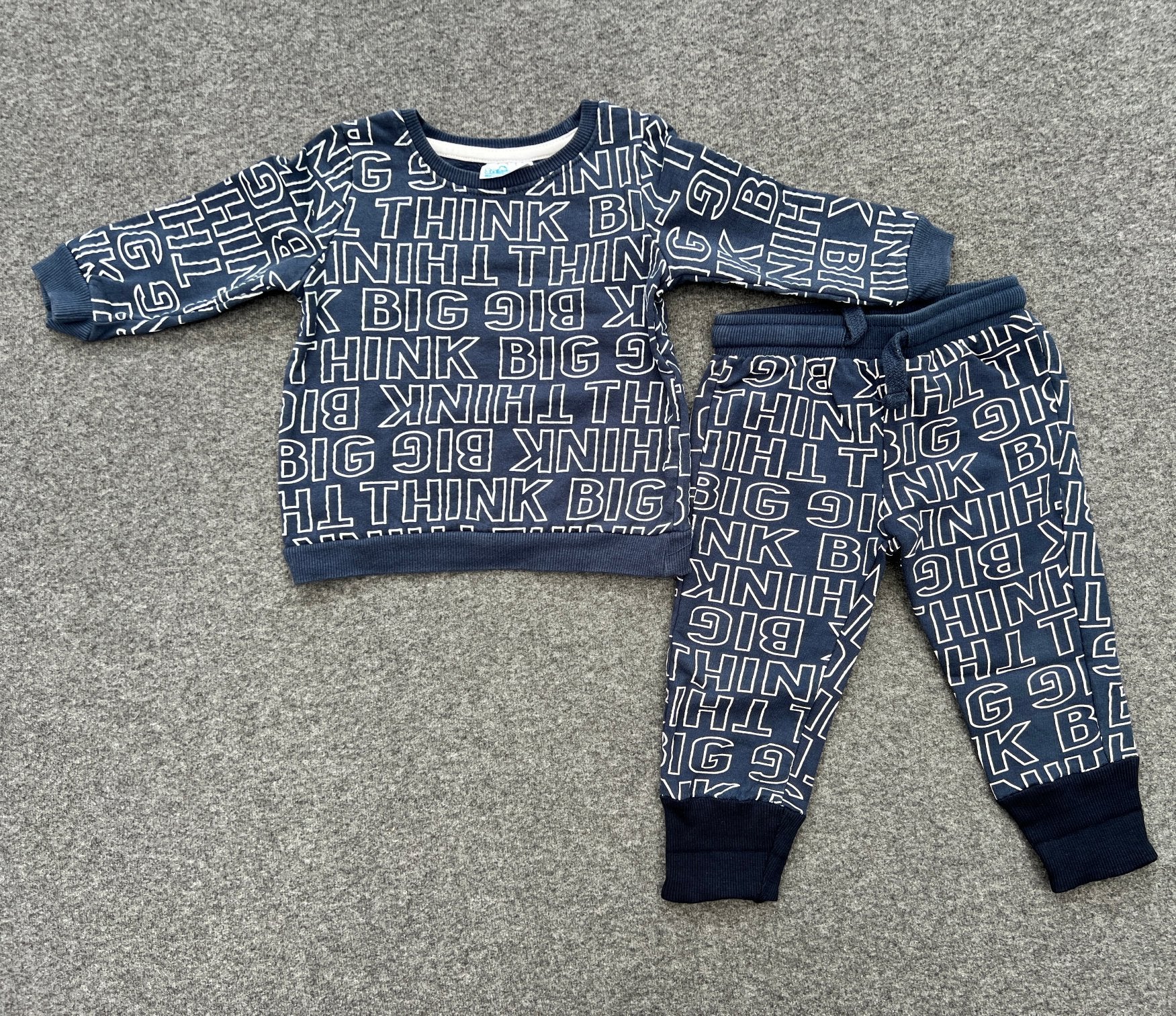 So Cute 2-delig set jongen maat 80 – trui & broe, Kinderen en Baby's, Babykleding | Maat 80, Ophalen of Verzenden, Zo goed als nieuw