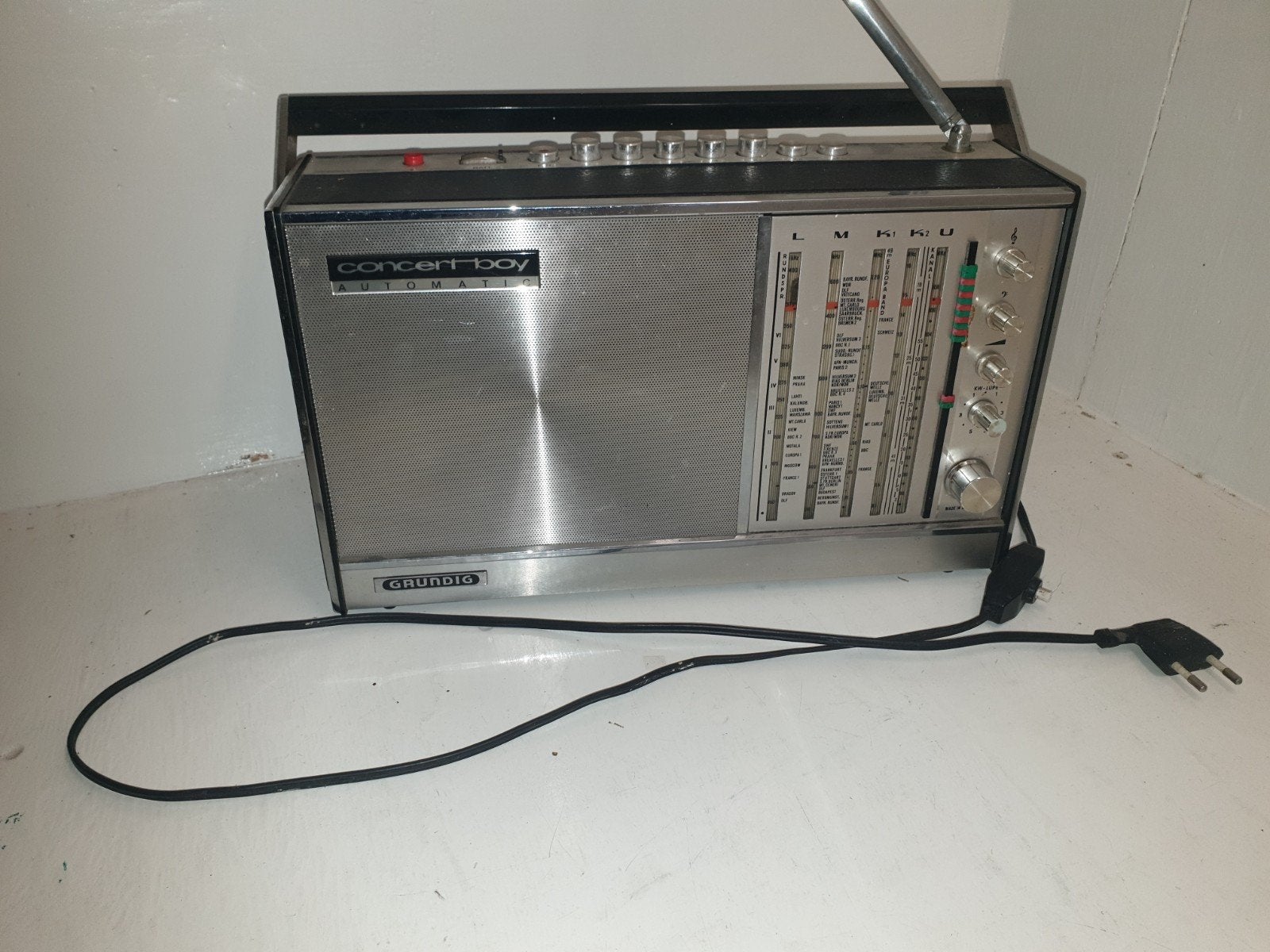 FM wereld radio jaren 70, Ophalen of Verzenden