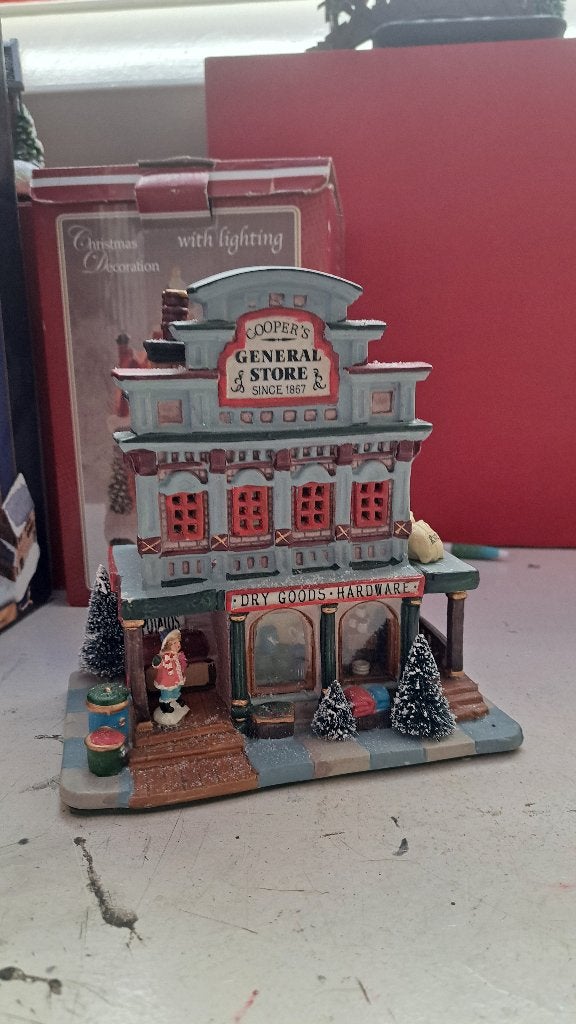 General Store(keramiek),kerstdorp (Z260-59), Diversen, Kerst, Ophalen of Verzenden, Zo goed als nieuw