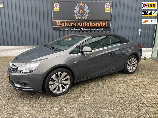 Opel Cascada 1.4 Turbo ecoFLEX Cosmo, Voorwielaandrijving, 4 cilinders, Cabriolet, 4 stoelen
