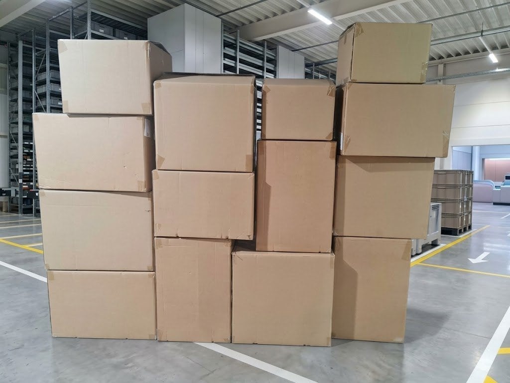 Gratis dozen / verhuisdozen gemiddeld 50x60x60cm, Ophalen, 40 tot 60 cm, Opvouwbaar, 50 tot 75 cm
