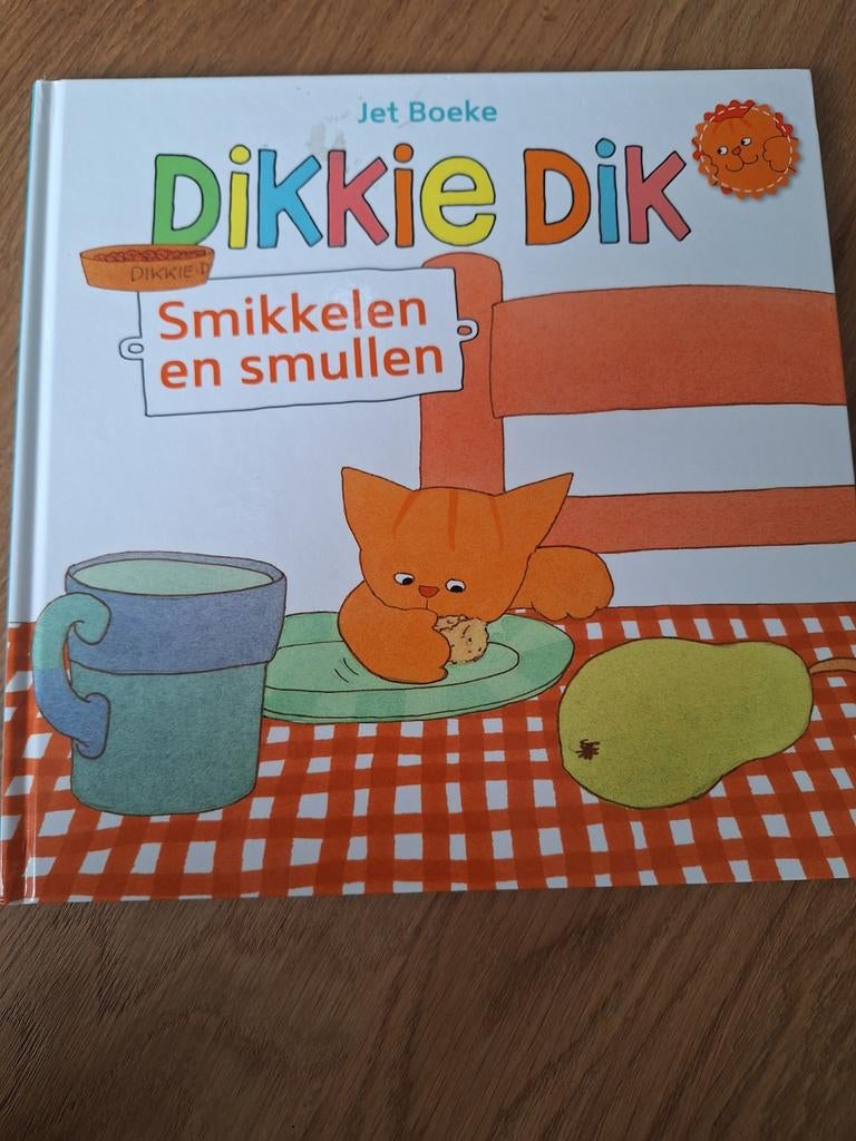 Dikkie Dik Smikkelen en Smullen - Jet Boeke, Ophalen of Verzenden, Gelezen, Jet Boeke, Fictie algemeen