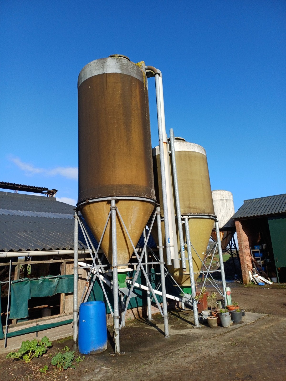Voersilo silo met vijzelmotor, Ophalen, Gebruikt