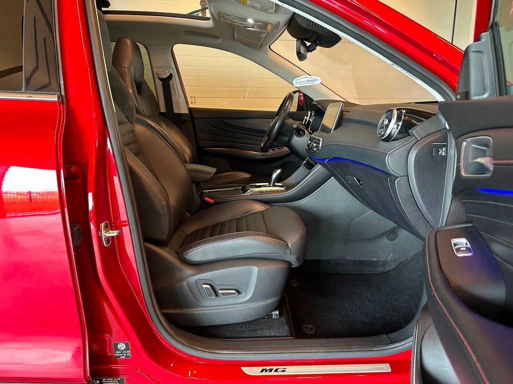 MG EHS 1.5 TGDI Luxury Plug-In HYBRIDE|PANO|AIRCO|ADAPTIVE C, Gebruikt, 4 cilinders, Bedrijf, Adaptive Cruise Control