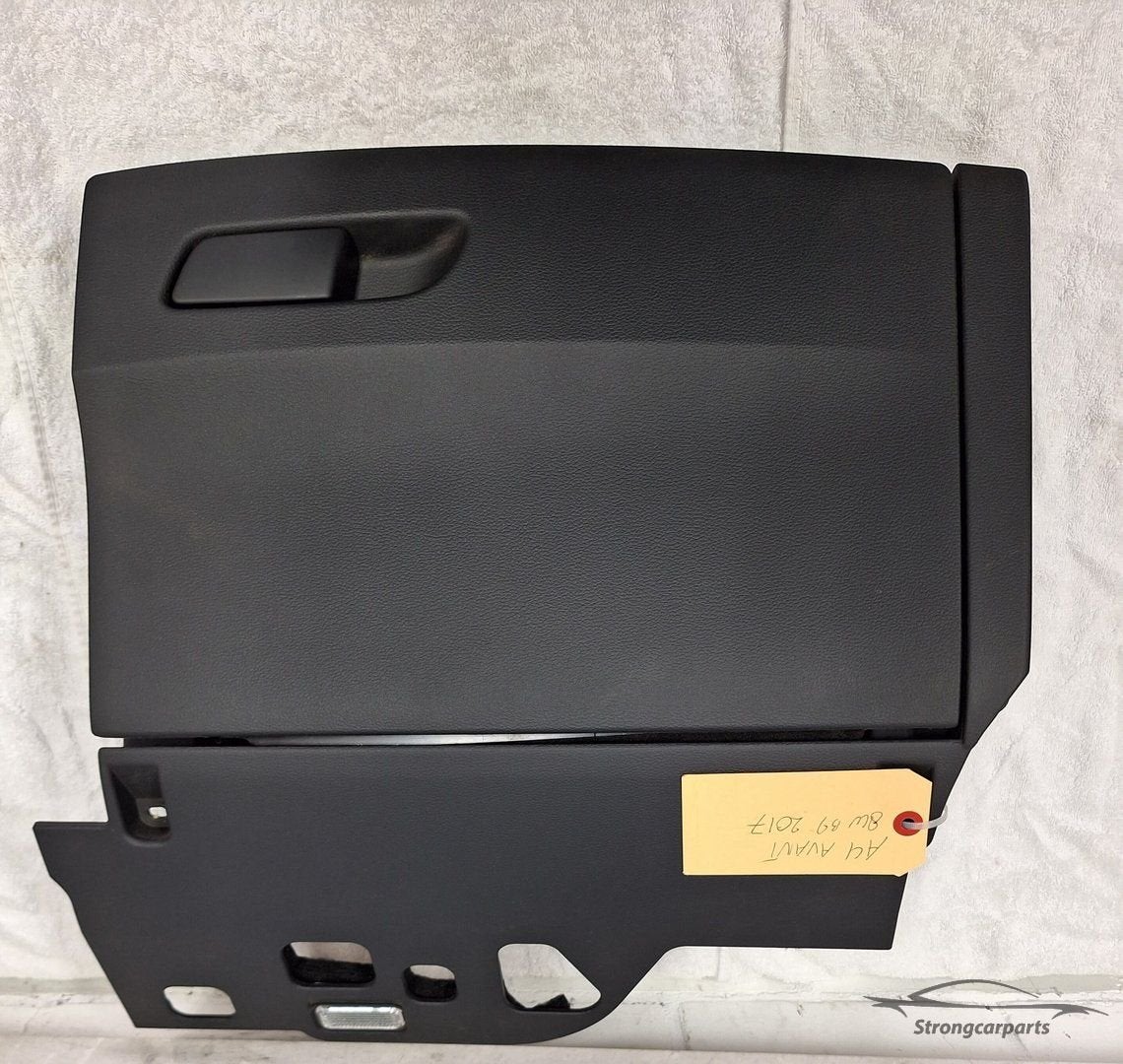 Dashboardkastje Audi A4 8W B9 A5 F5 zwart uitstekende staat, Gebruikt, -, -, -