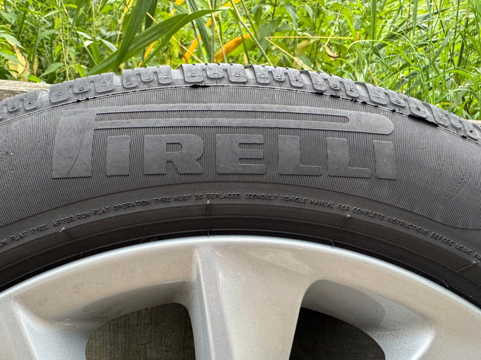 Foto 12 van Originele set 18” BMW V-Spoke Style 307 voor X3 F25/X4 F26