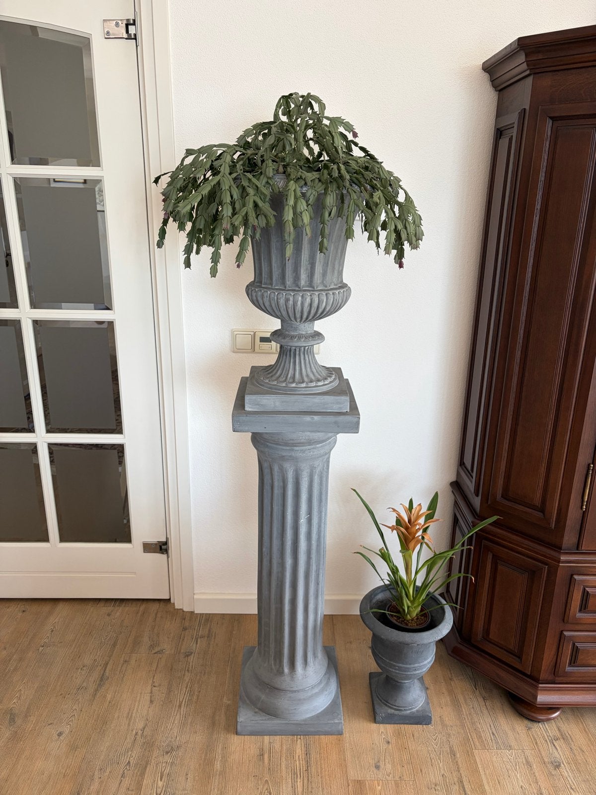 Decoratieve zuilen: Staander hoog en laag (ook los verkrijgb, Ophalen, Gebruikt